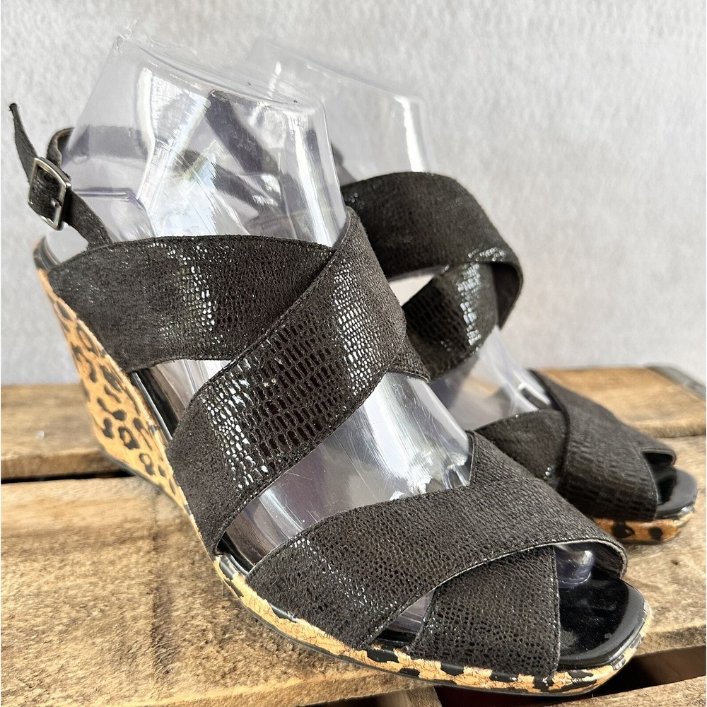 Kenneth Cole Wedge Leopard Shoes Heels Size 8 Women's Black Business